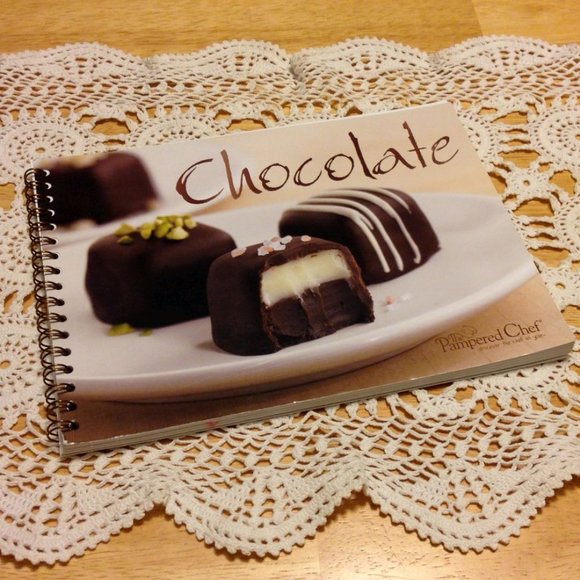 Pampered Chef Spiral-bound Chocolate Cookbook - Dessert Recipes - Picture 1 of 8